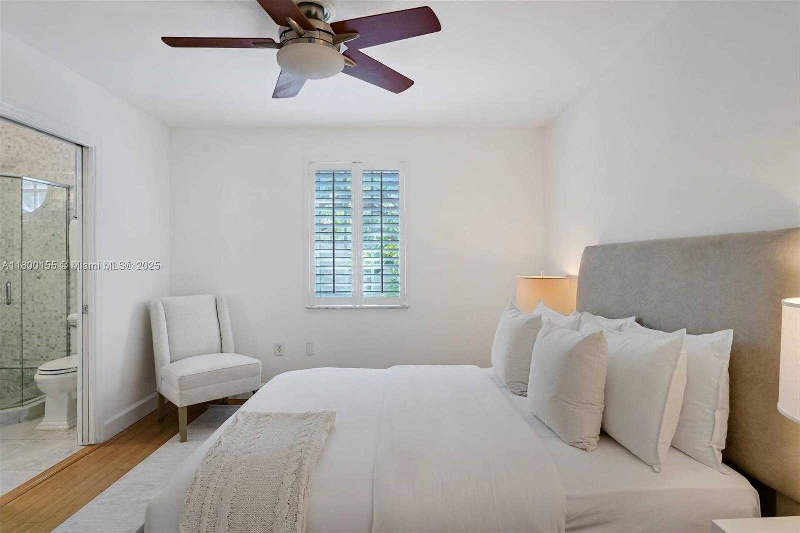 Small Image of 3172 VIRGINIA STREET, Coconut Grove Number 20