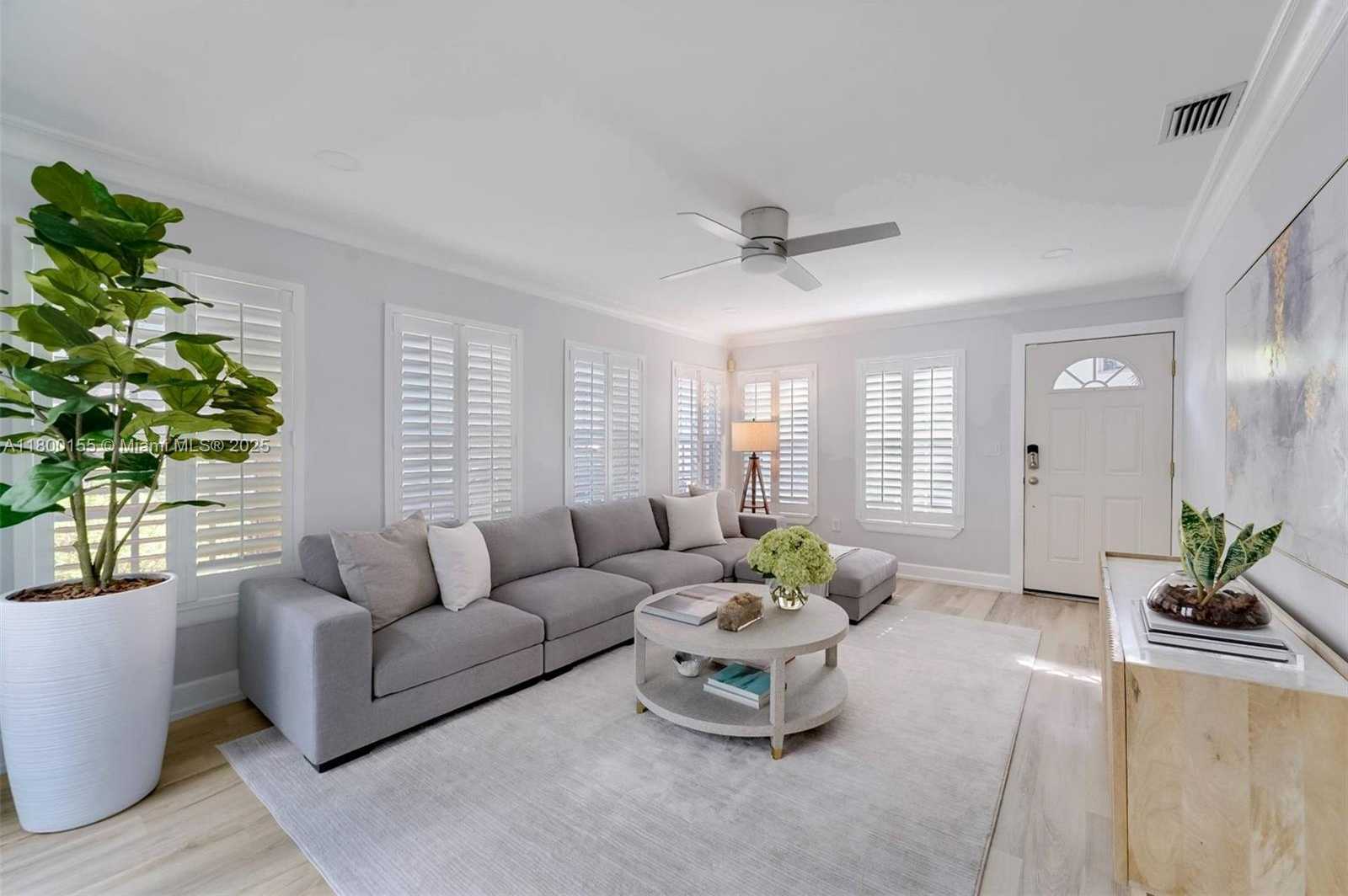 Small Image of 3172 VIRGINIA STREET, Coconut Grove Number 3