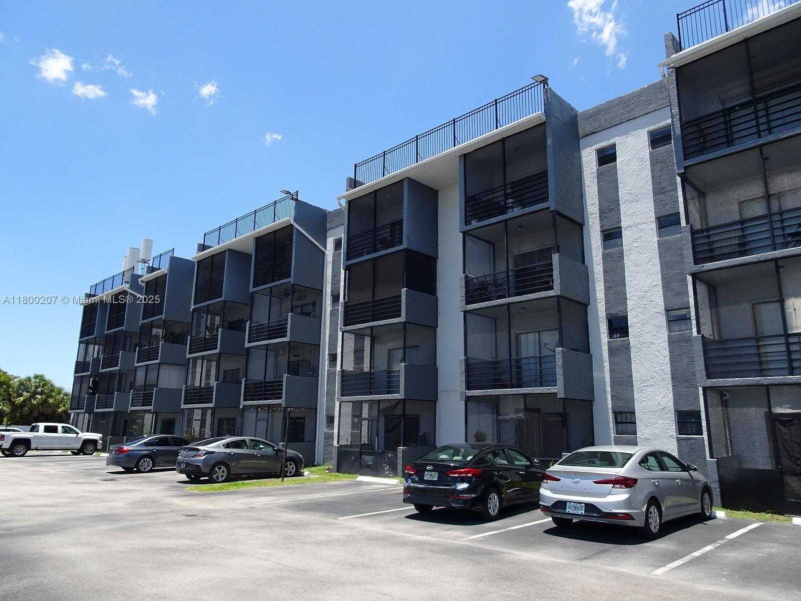 Small Image of 13500 NORTH EAST 3RD CT #217, North Miami Number 30