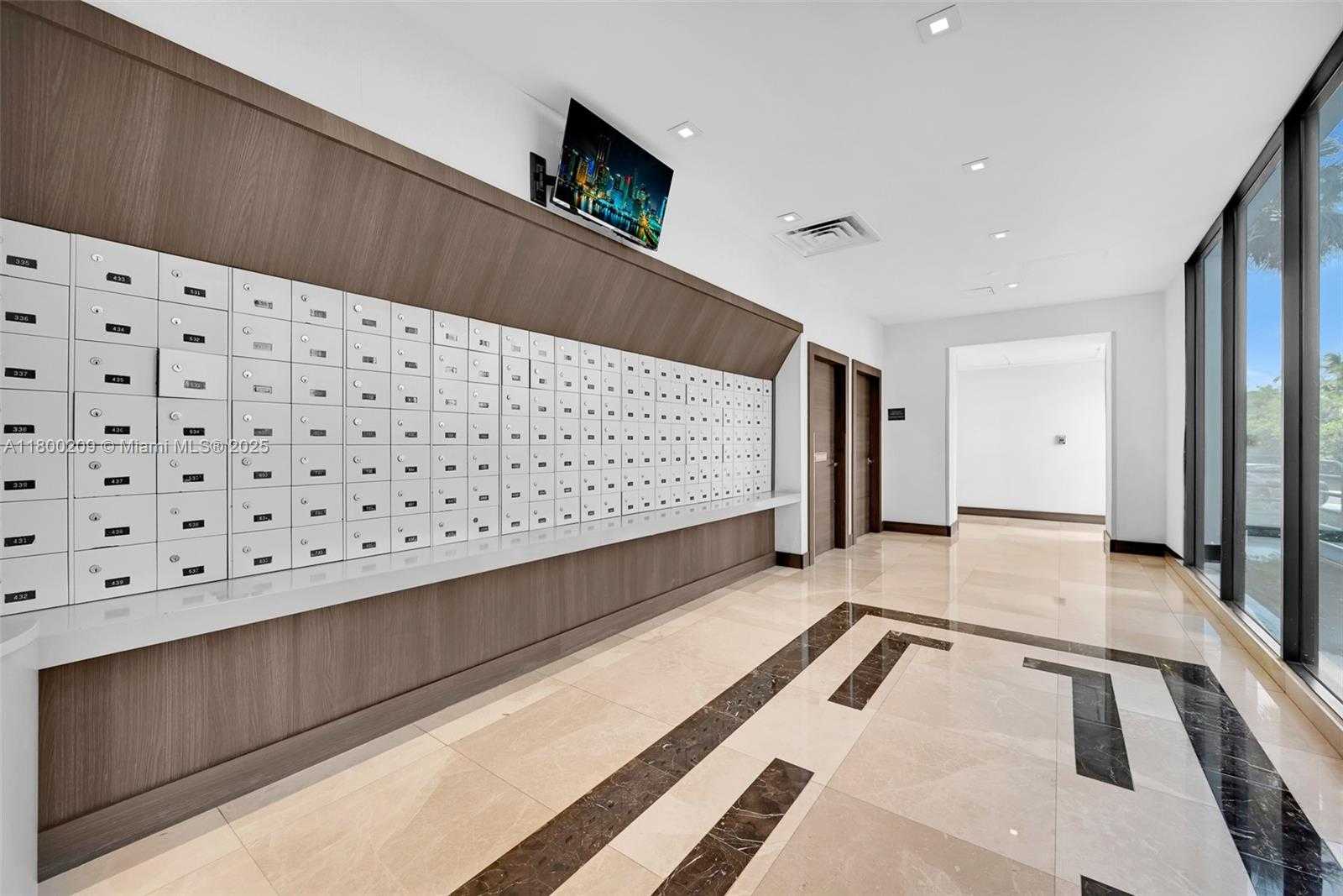 Small Image of 20505 EAST COUNTRY CLUB DR #137, Aventura Number 15