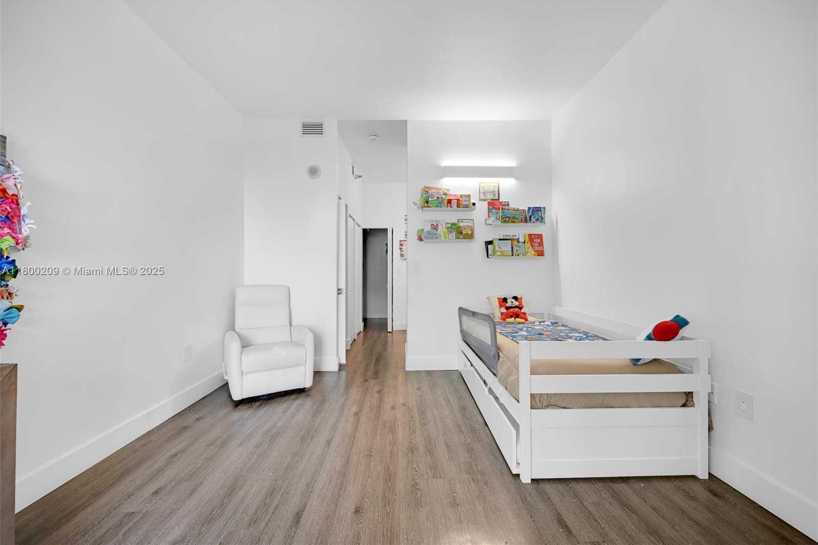Small Image of 20505 EAST COUNTRY CLUB DR #137, Aventura Number 19
