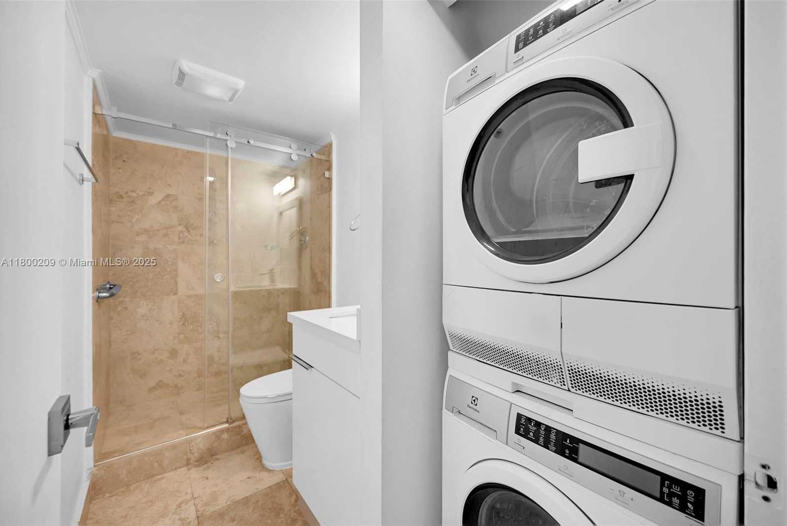 Small Image of 20505 EAST COUNTRY CLUB DR #137, Aventura Number 22