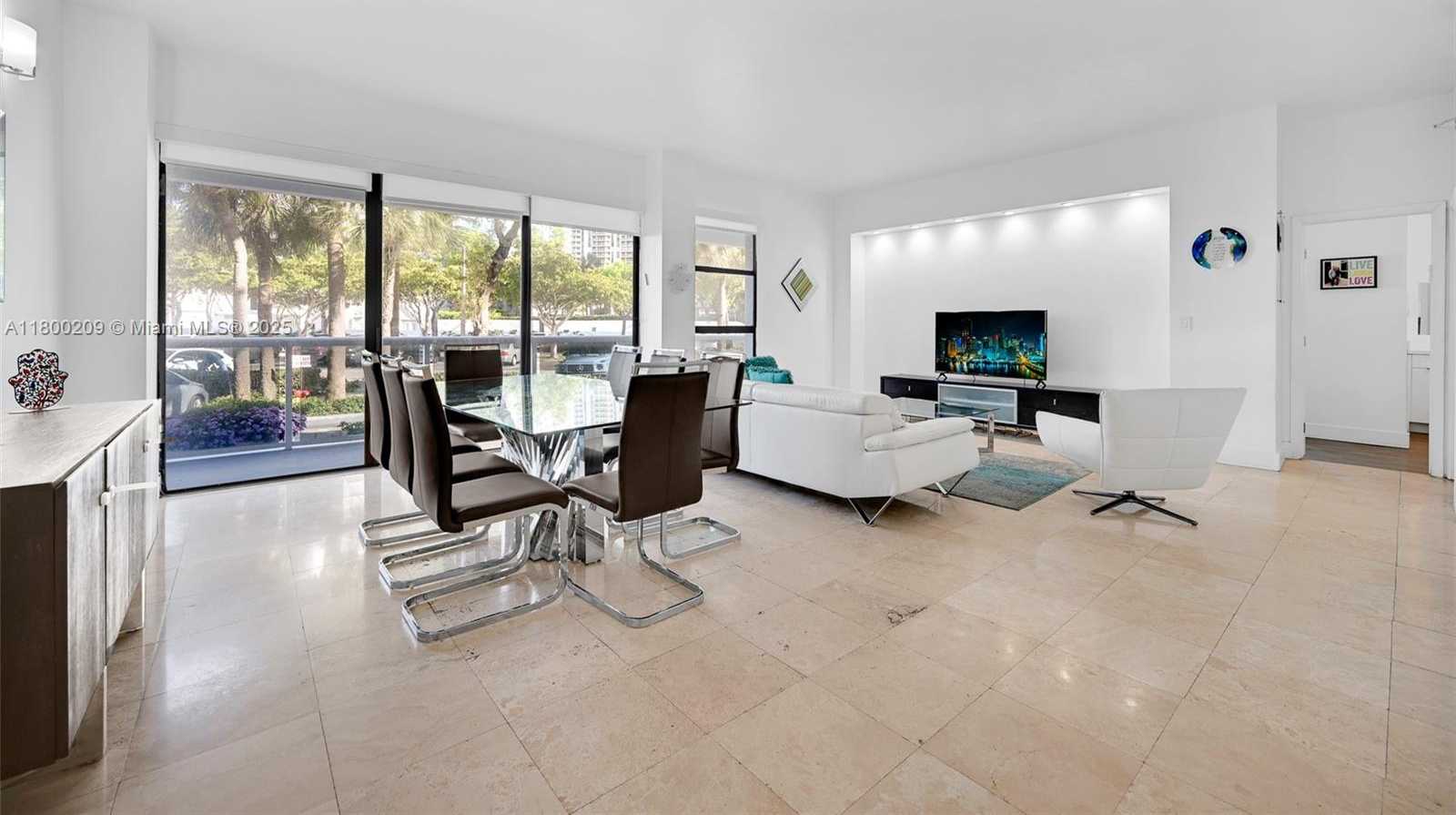 Small Image of 20505 EAST COUNTRY CLUB DR #137, Aventura Number 4