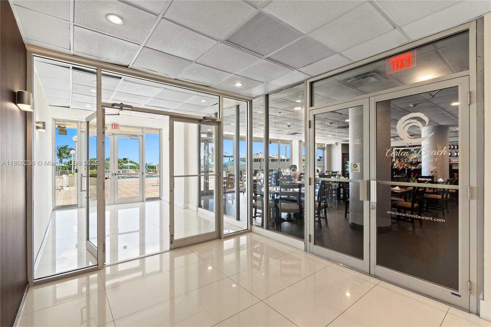 Small Image of 5701 COLLINS AVE #917, Miami Beach Number 37
