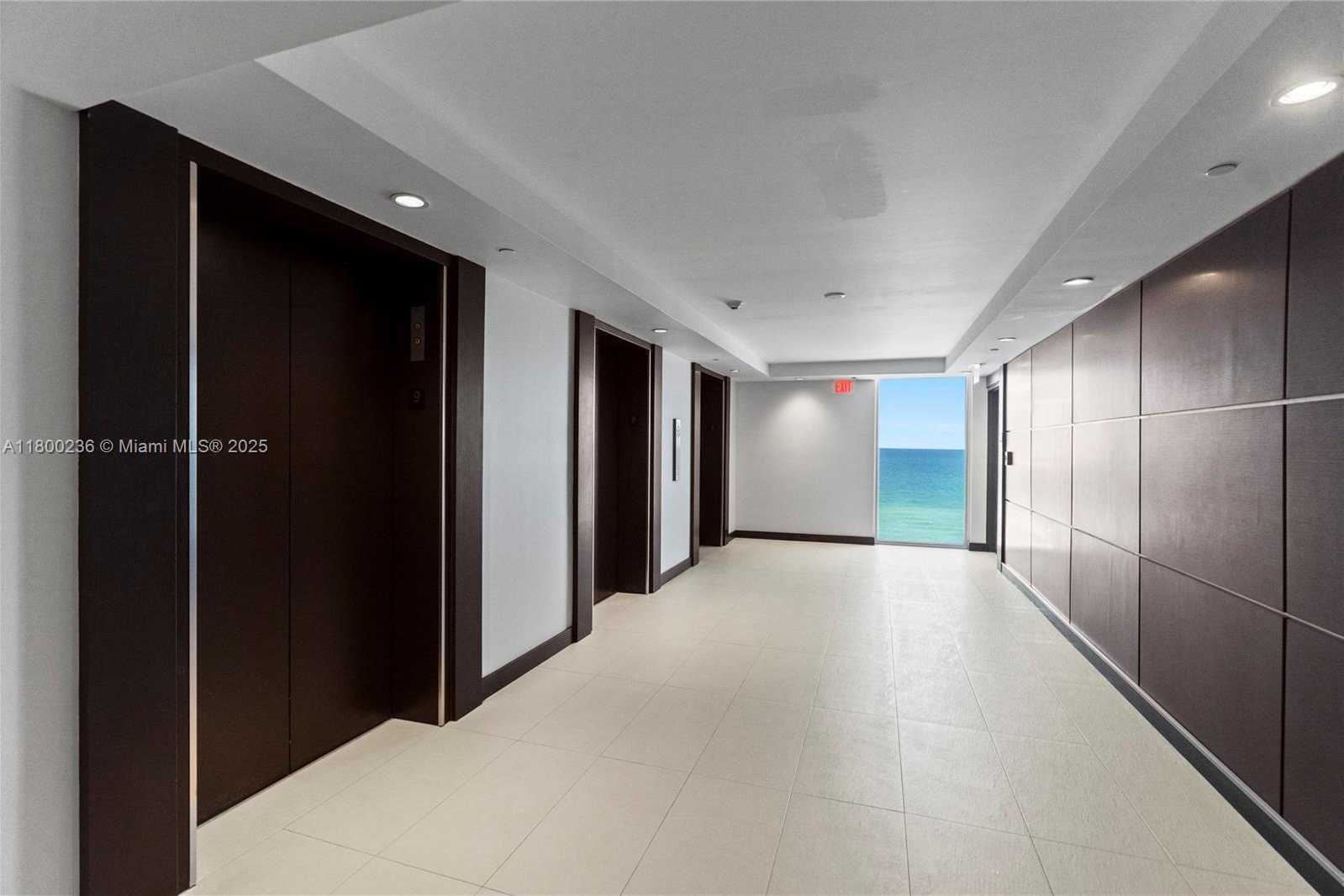 Small Image of 5701 COLLINS AVE #917, Miami Beach Number 48