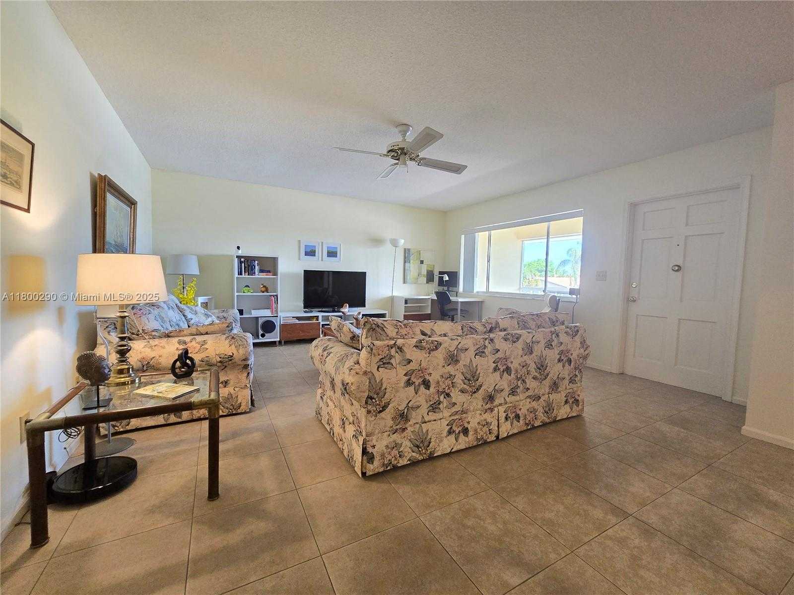 Small Image of 2121 NORTH EAST 68TH ST #210, Fort Lauderdale Number 6