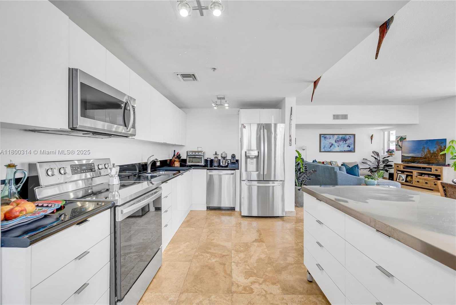 Small Image of 7929 WEST DR #1601, North Bay Village Number 20