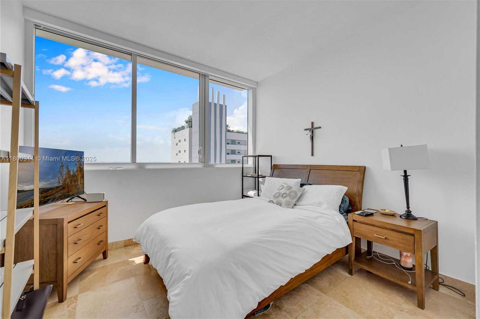 Small Image of 7929 WEST DR #1601, North Bay Village Number 35