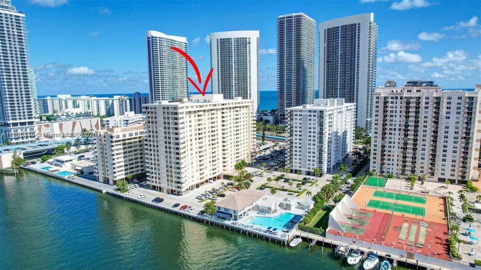 Small Image of 1833 #1708, Hallandale Beach Number 2