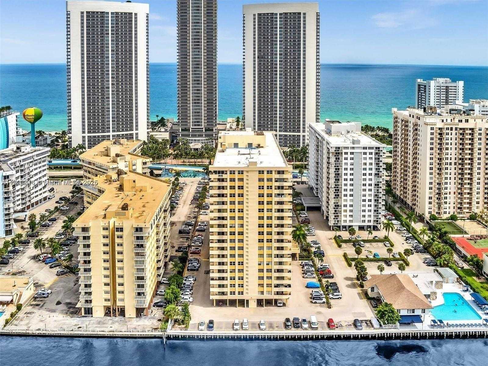 Small Image of 1833 #1708, Hallandale Beach Number 33
