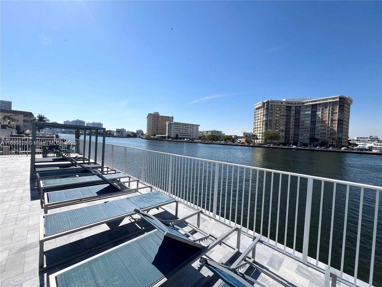 Small Image of 1833 #1708, Hallandale Beach Number 44