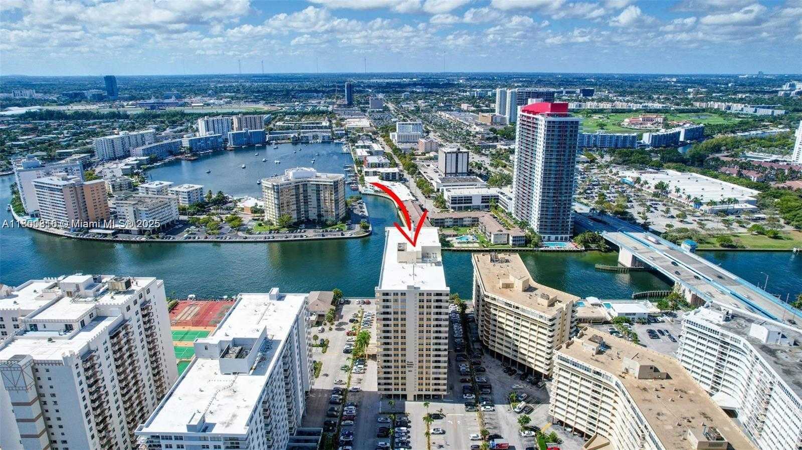 Small Image of 1833 #1708, Hallandale Beach Number 6