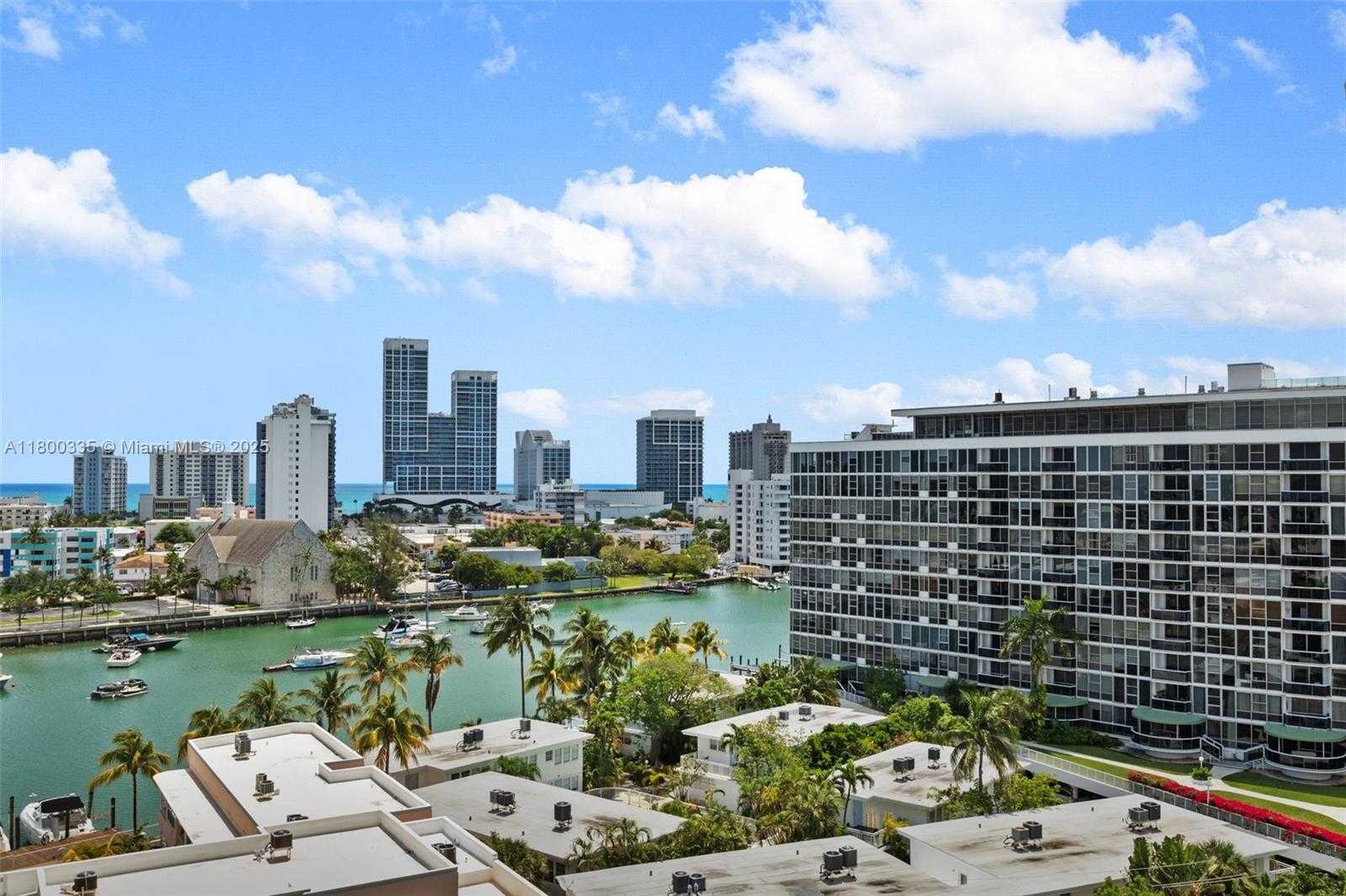 Small Image of 6900 BAY DR #10I, Miami Beach Number 21