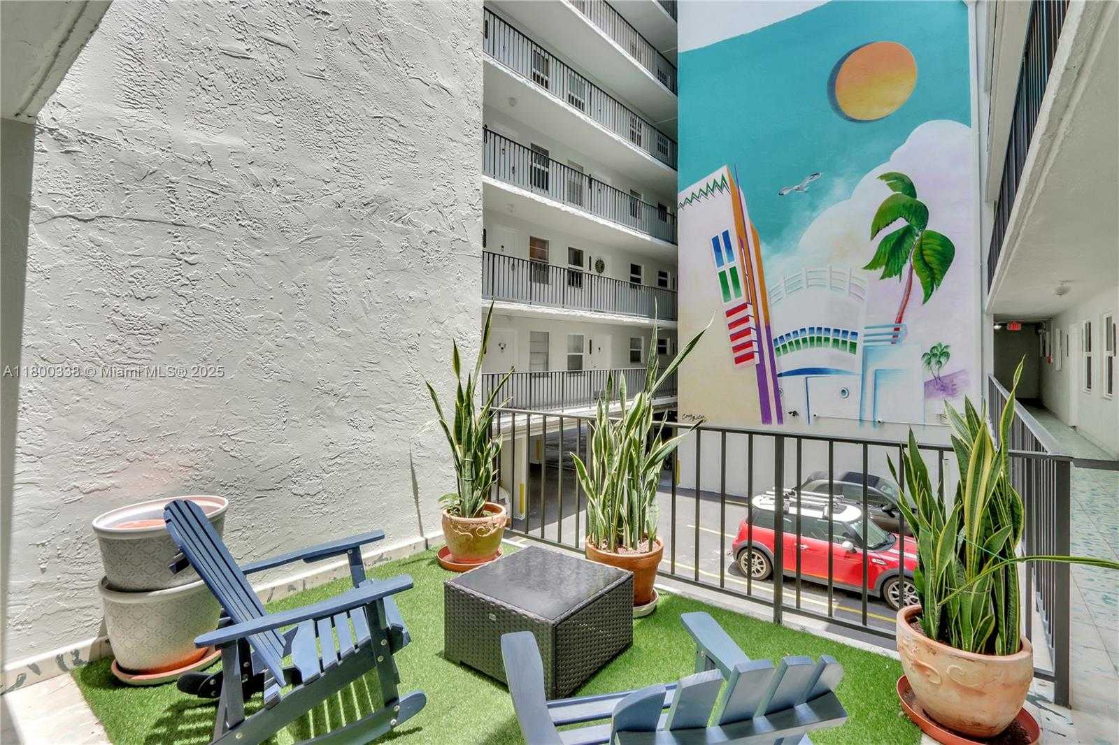 Small Image of 720 COLLINS AVE #PH1, Miami Beach Number 23