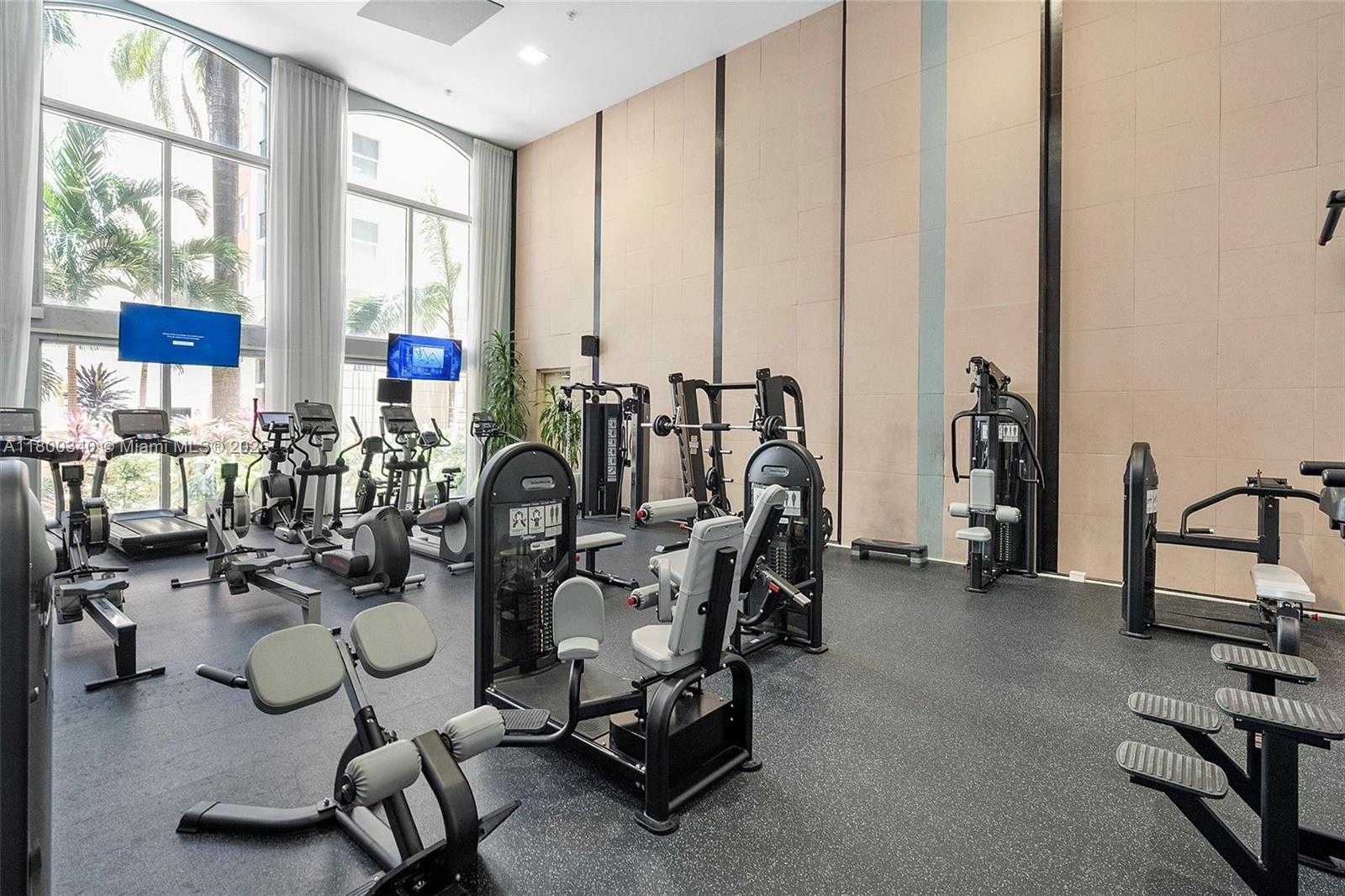 Small Image of 17150 NORTH BAY RD #2619, Sunny Isles Beach Number 27