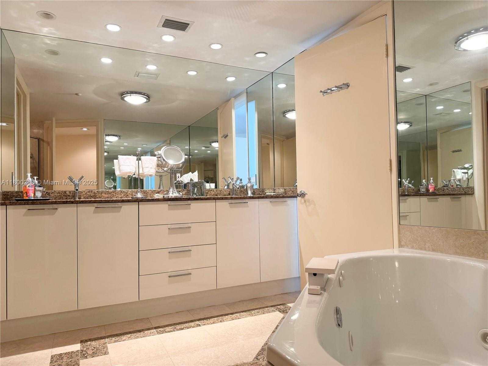Small Image of 18911 COLLINS AVE #1102, Sunny Isles Beach Number 22