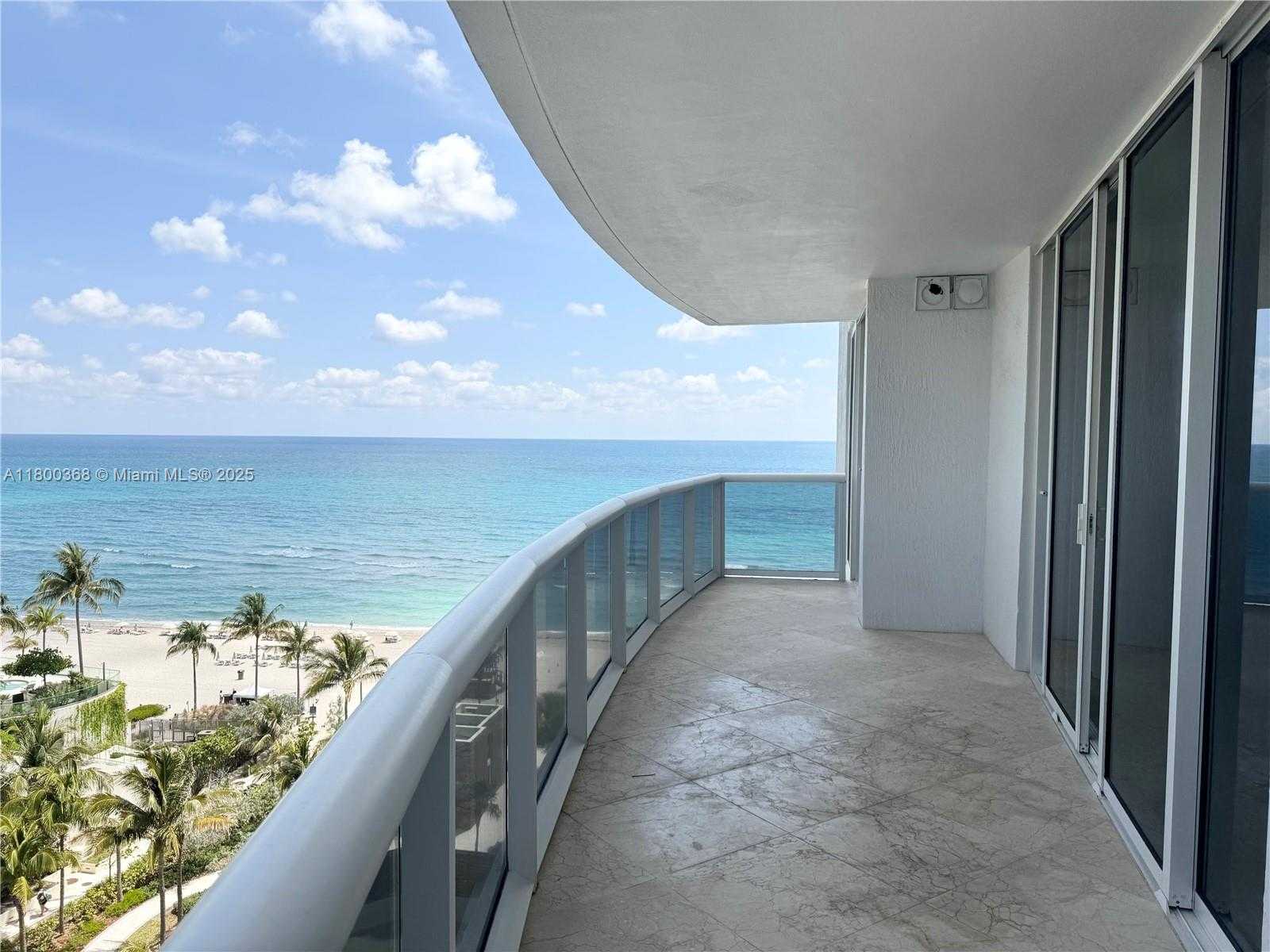Small Image of 18911 COLLINS AVE #1102, Sunny Isles Beach Number 4