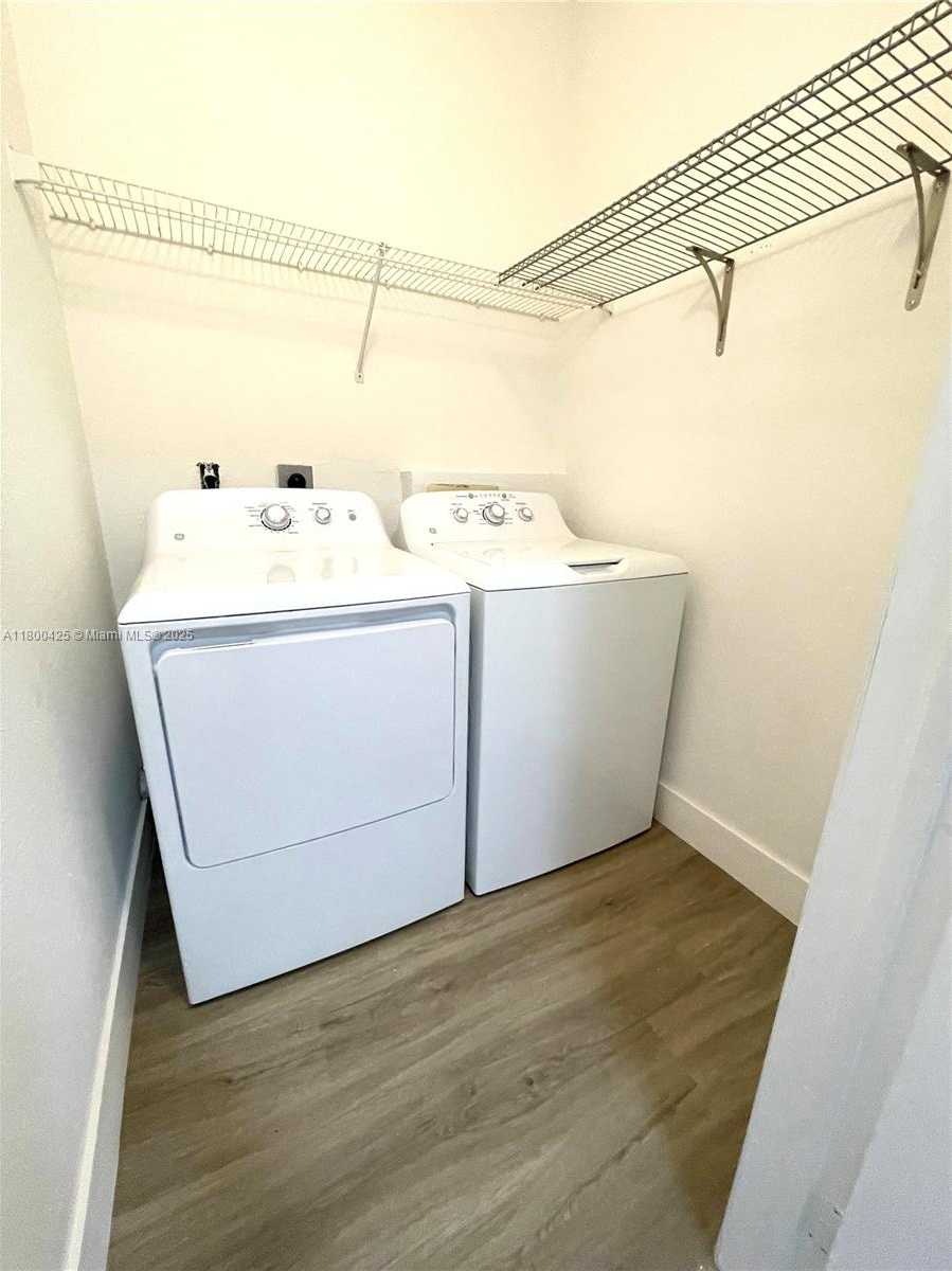 Small Image of 17415 NORTH WEST 75TH PL #208, Hialeah Number 14