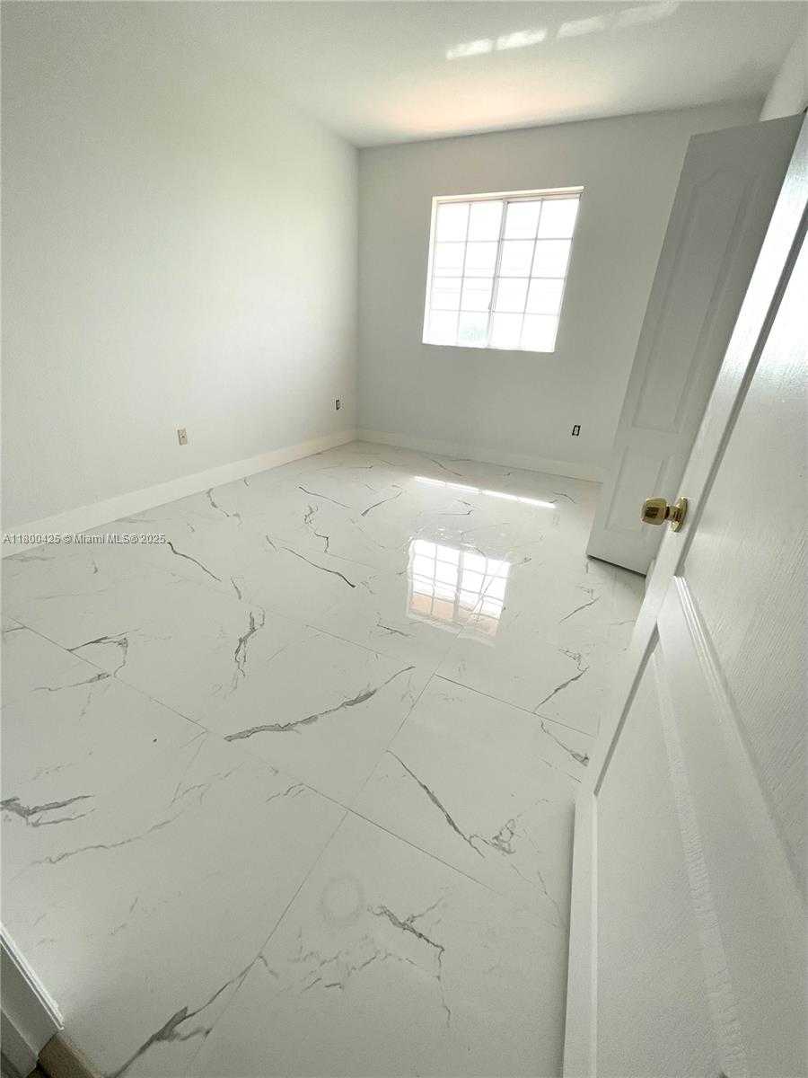 Small Image of 17415 NORTH WEST 75TH PL #208, Hialeah Number 16