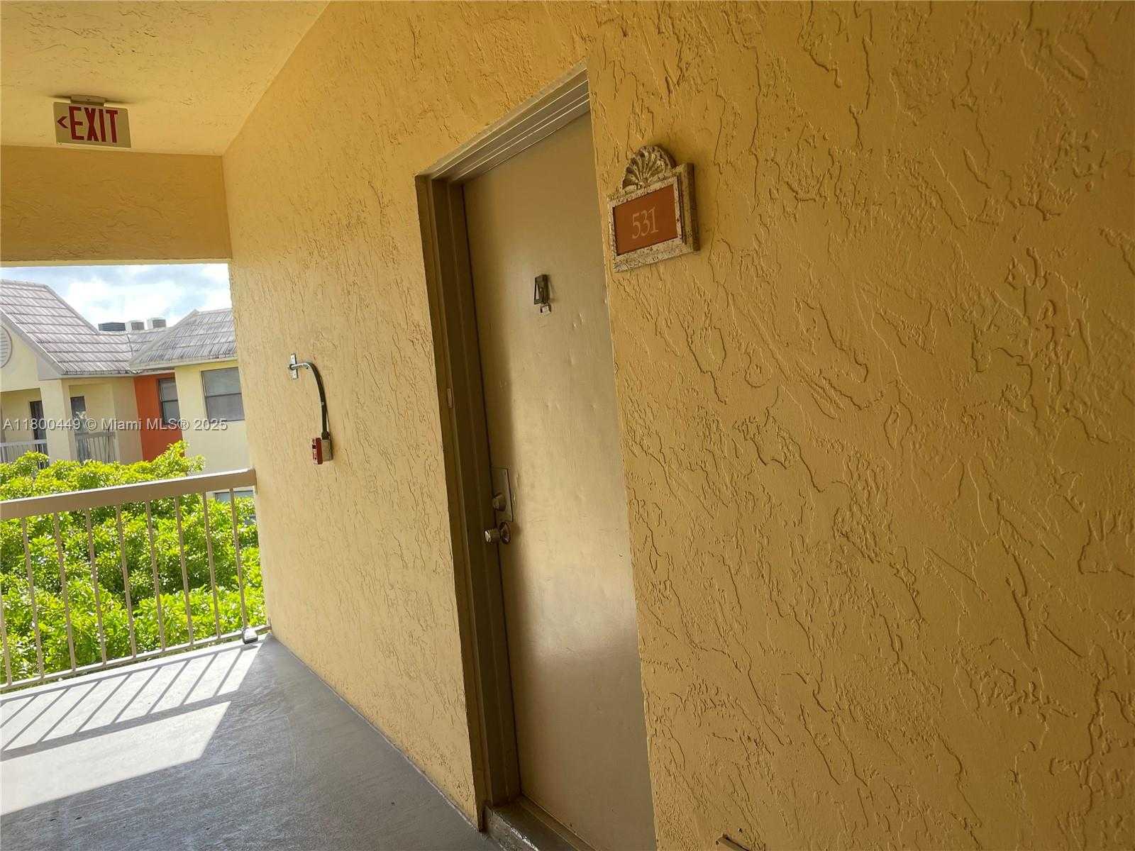 Small Image of 8180 #531, Doral Number 11