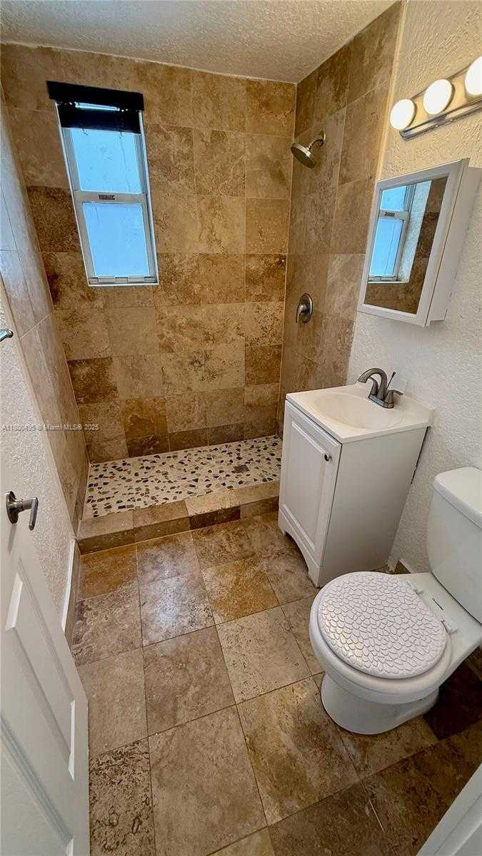 Small Image of 7334 HARDING AVE #3, Miami Beach Number 19