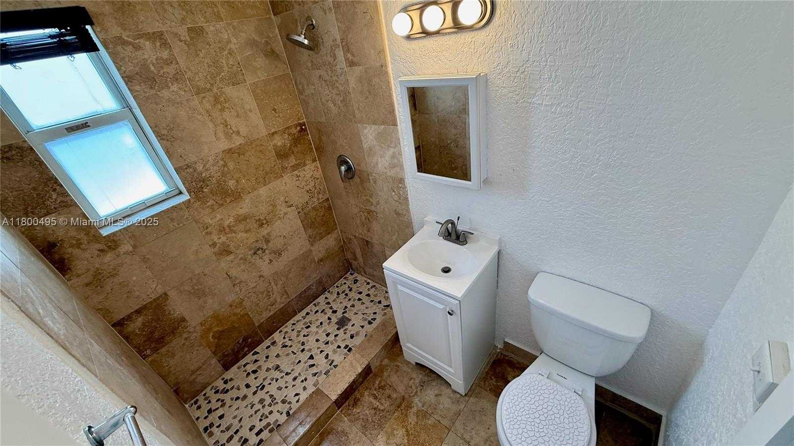 Small Image of 7334 HARDING AVE #3, Miami Beach Number 4