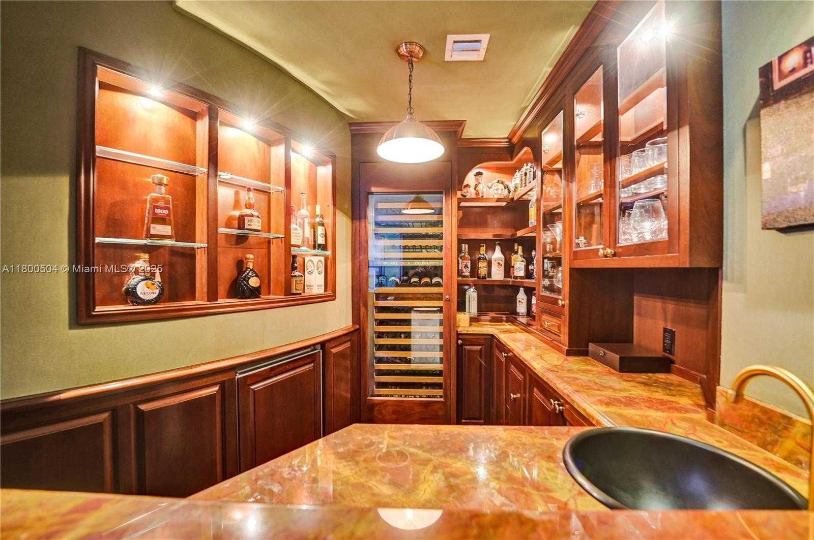 Small Image of 6051 NORTH OCEAN DR #PH5, Hollywood Number 24