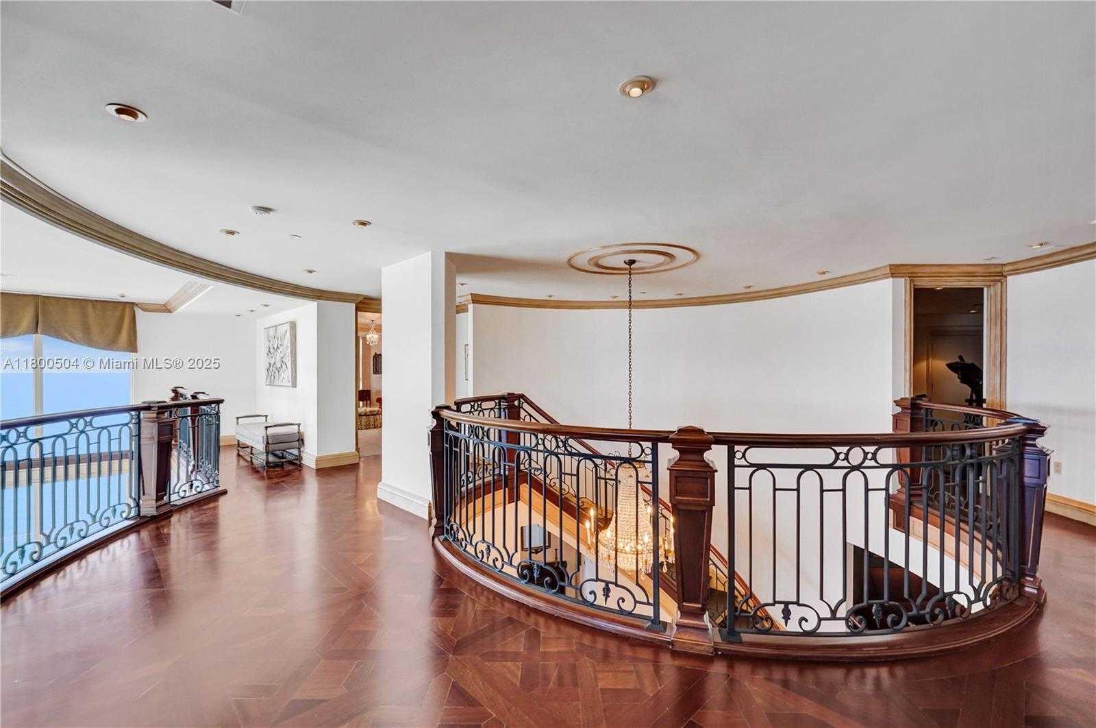Small Image of 6051 NORTH OCEAN DR #PH5, Hollywood Number 32