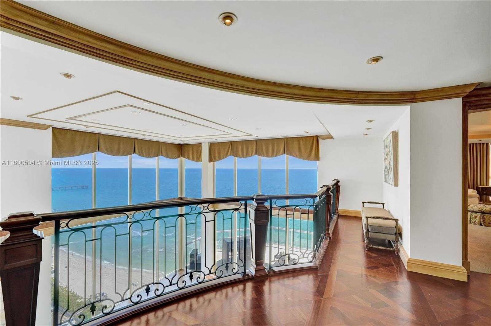 Small Image of 6051 NORTH OCEAN DR #PH5, Hollywood Number 34