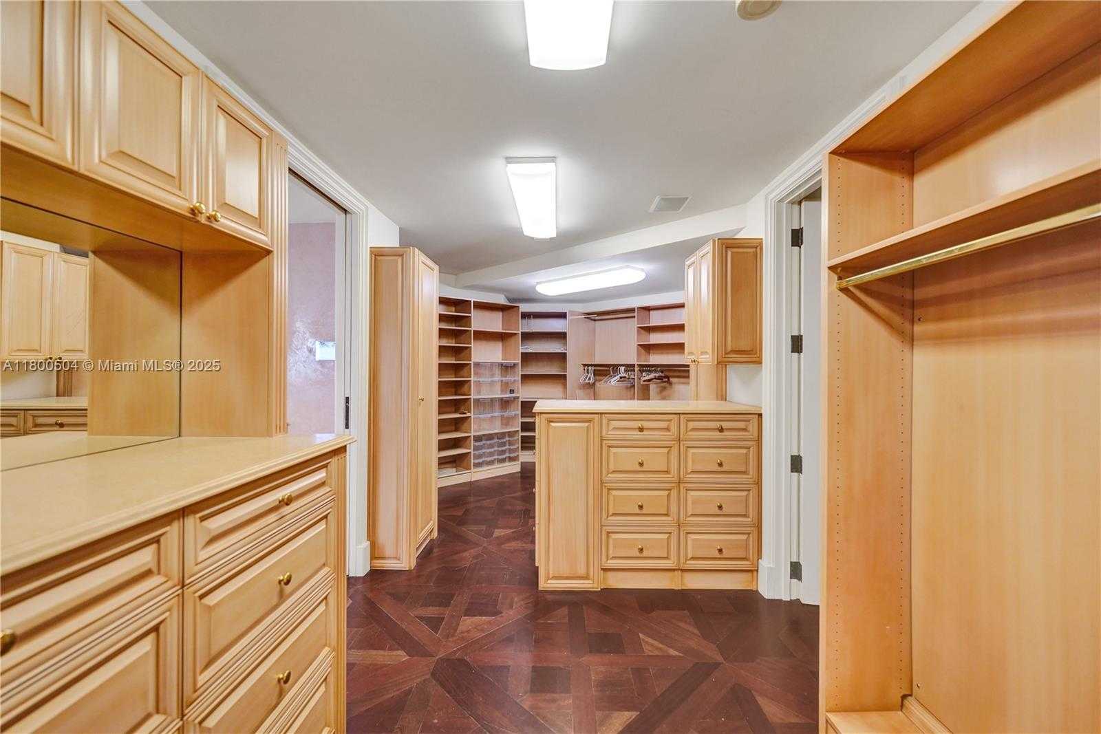 Small Image of 6051 NORTH OCEAN DR #PH5, Hollywood Number 41