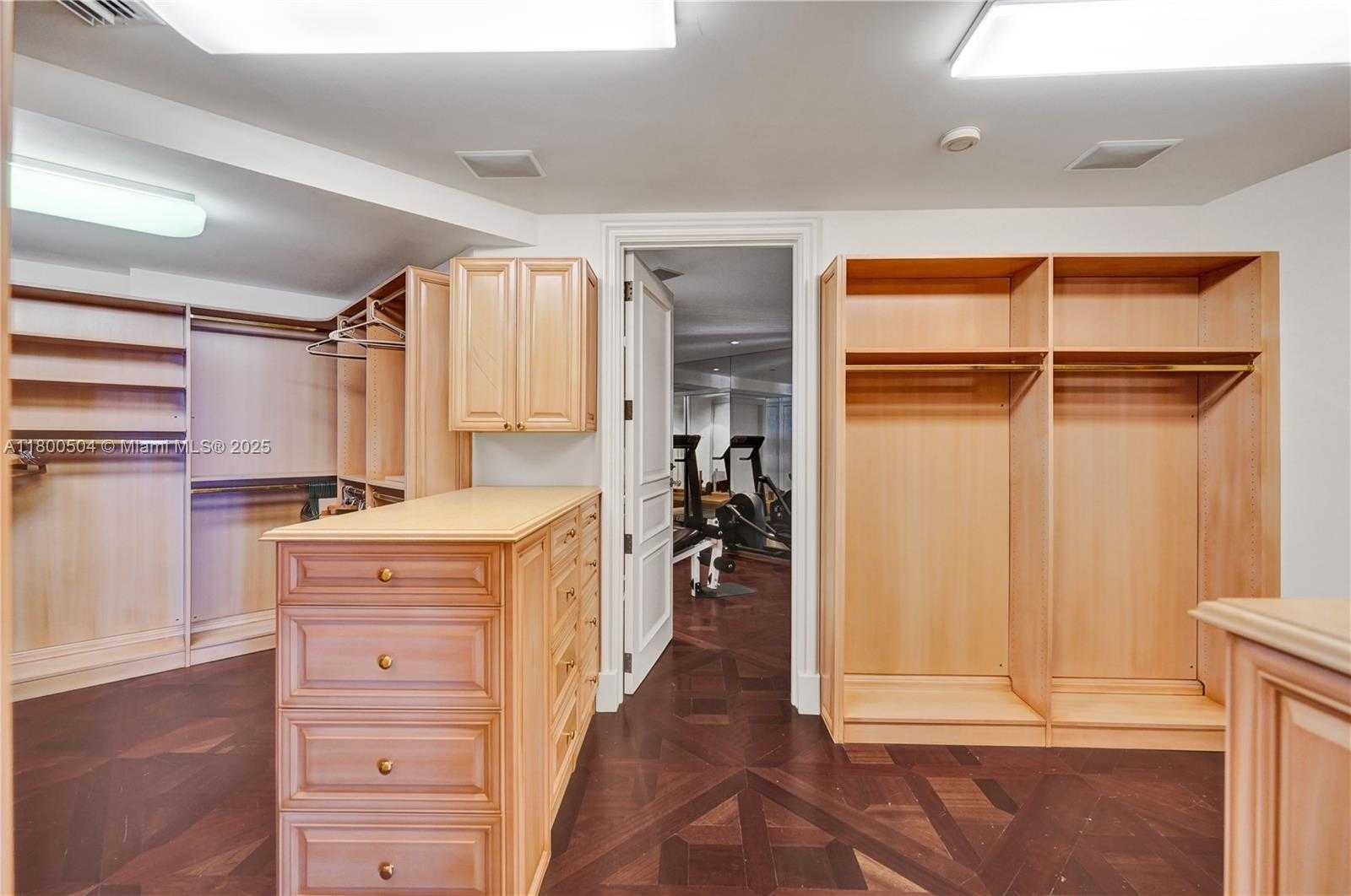 Small Image of 6051 NORTH OCEAN DR #PH5, Hollywood Number 42