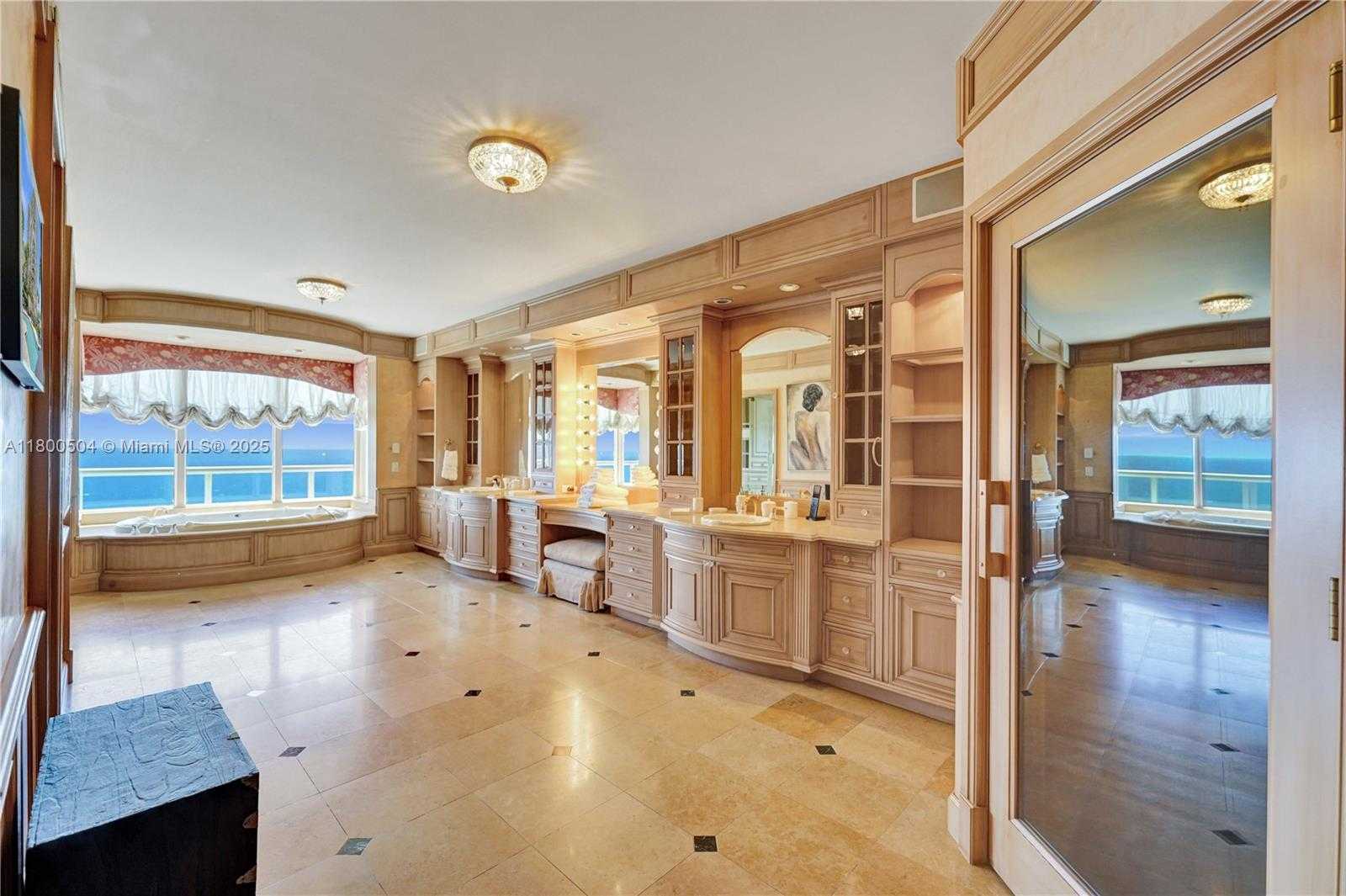 Small Image of 6051 NORTH OCEAN DR #PH5, Hollywood Number 45