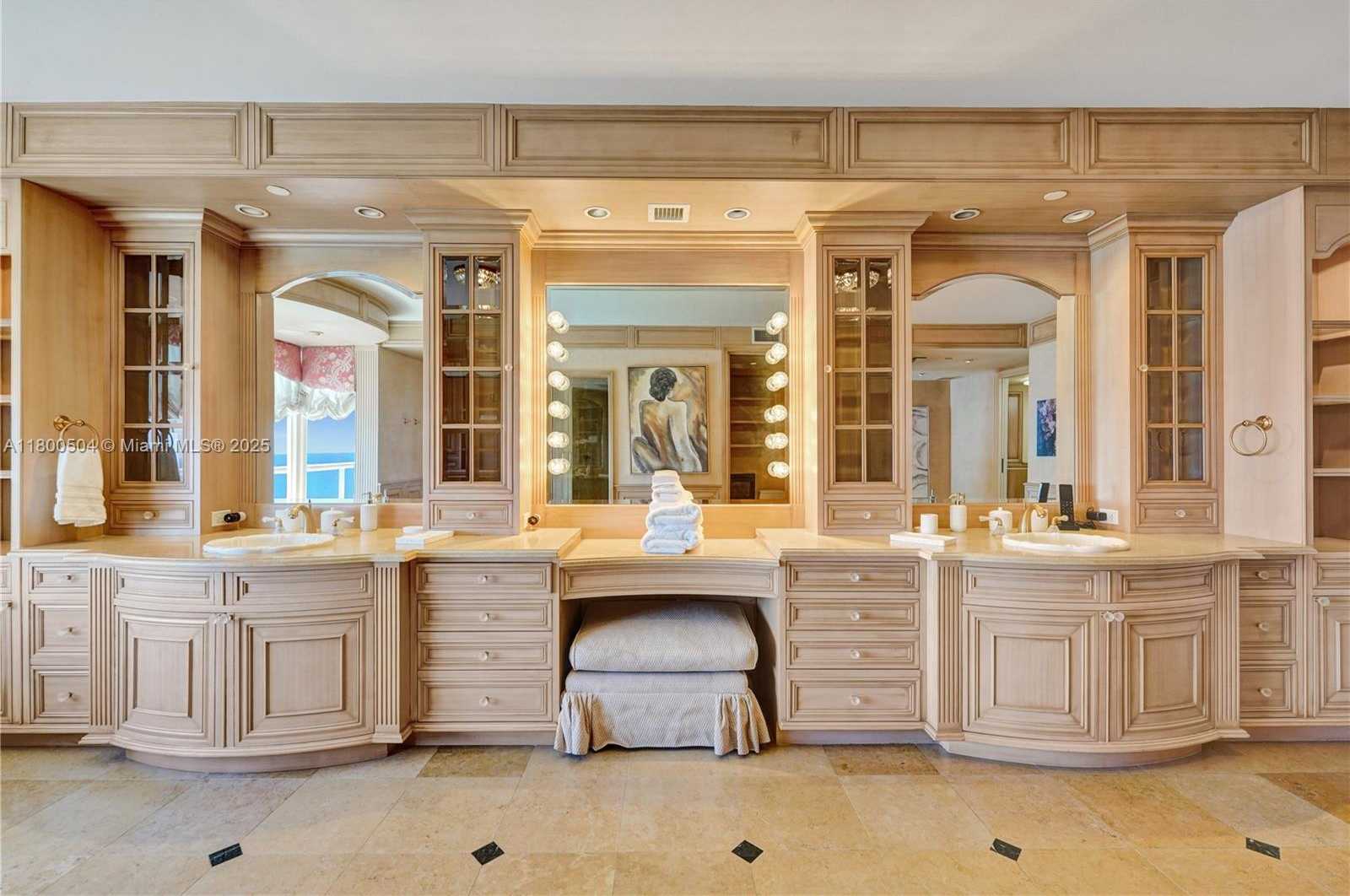 Small Image of 6051 NORTH OCEAN DR #PH5, Hollywood Number 46