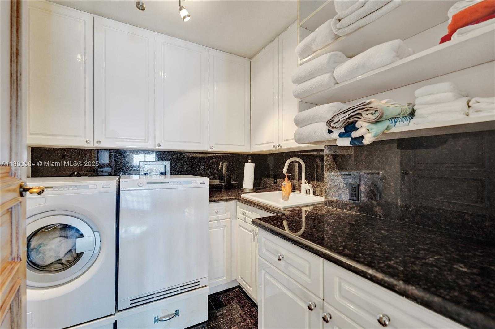Small Image of 6051 NORTH OCEAN DR #PH5, Hollywood Number 55