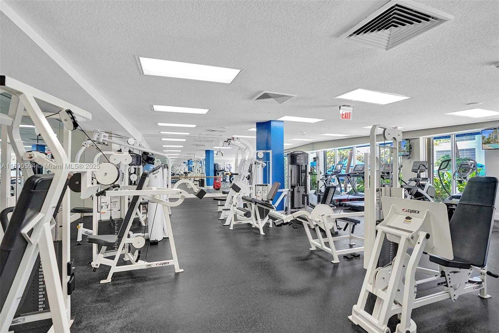 Small Image of 6051 NORTH OCEAN DR #PH5, Hollywood Number 79