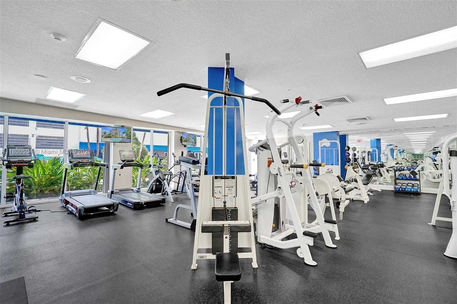 Small Image of 6051 NORTH OCEAN DR #PH5, Hollywood Number 80