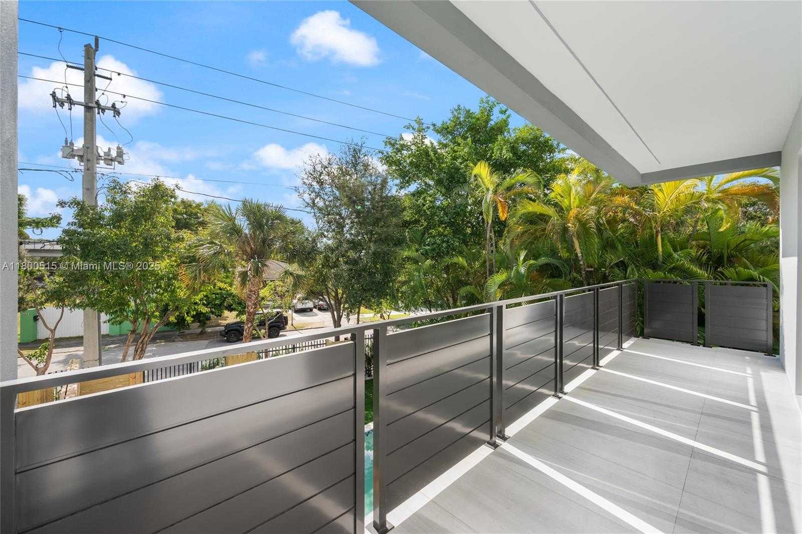 Small Image of 3637 SOUTH WEST 3RD AVE #RIGHT, Miami Number 14