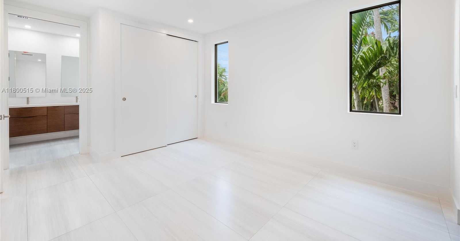 Small Image of 3637 SOUTH WEST 3RD AVE #RIGHT, Miami Number 15
