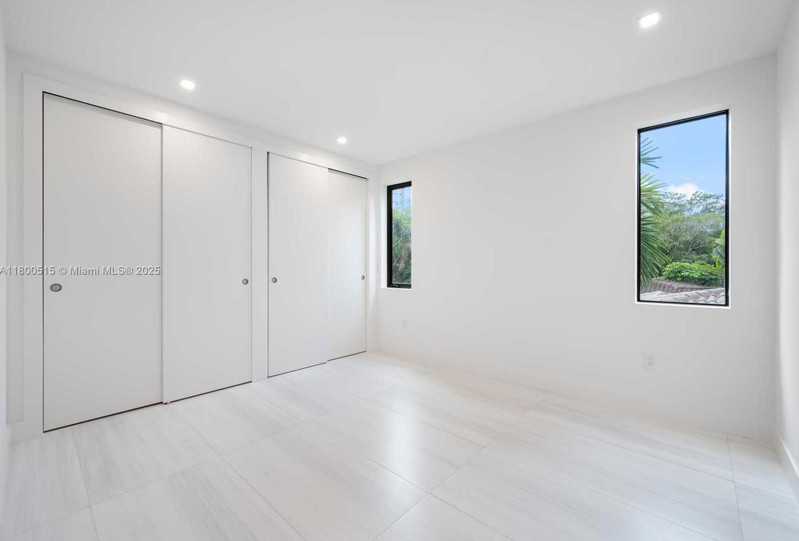 Small Image of 3637 SOUTH WEST 3RD AVE #RIGHT, Miami Number 17