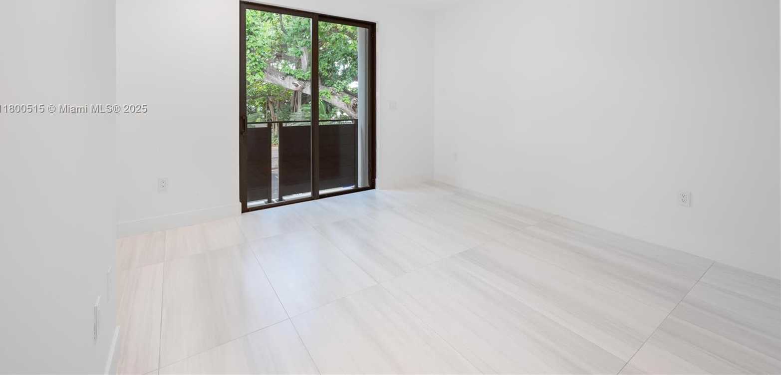 Small Image of 3637 SOUTH WEST 3RD AVE #RIGHT, Miami Number 22