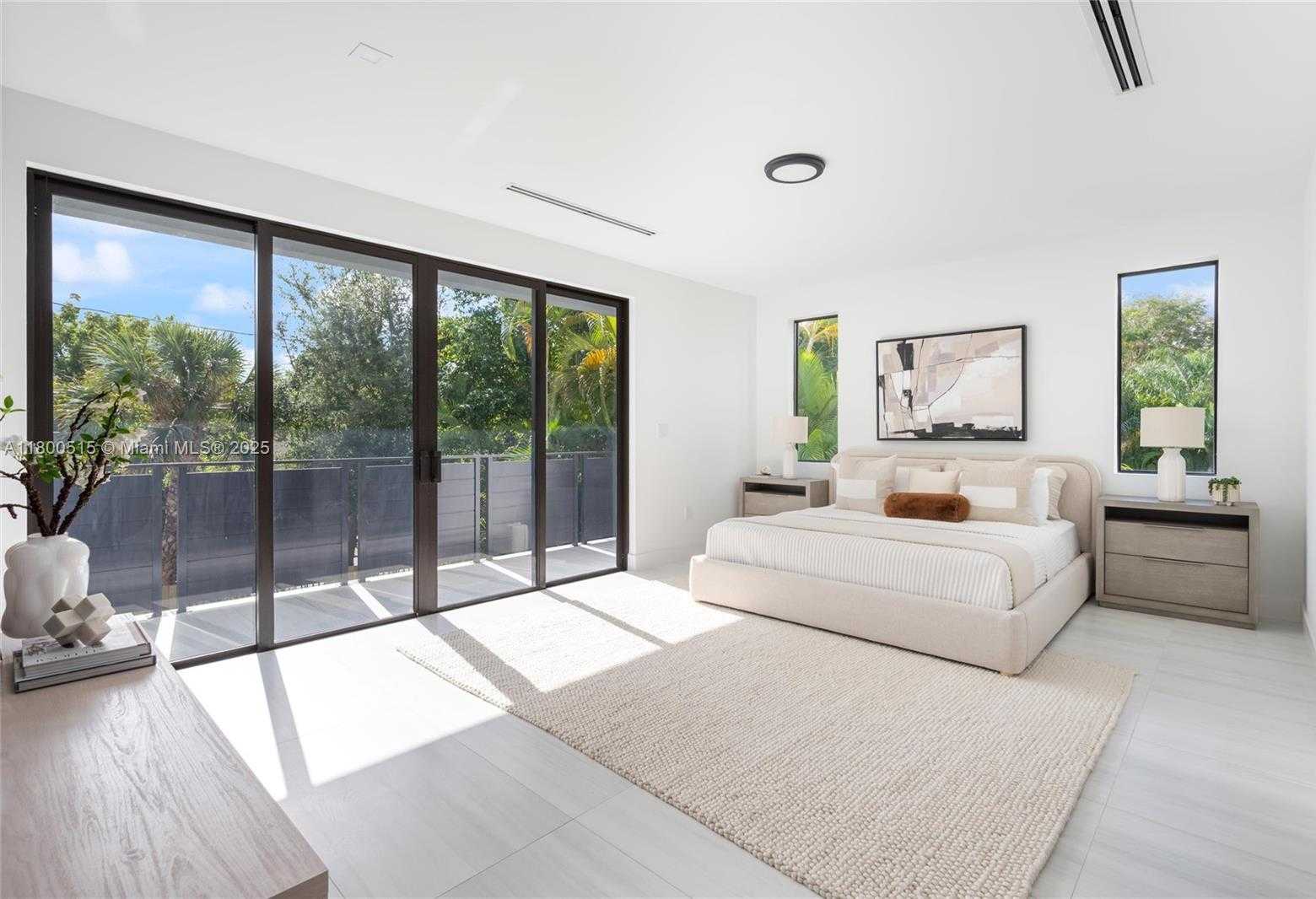 Small Image of 3637 SOUTH WEST 3RD AVE #RIGHT, Miami Number 9