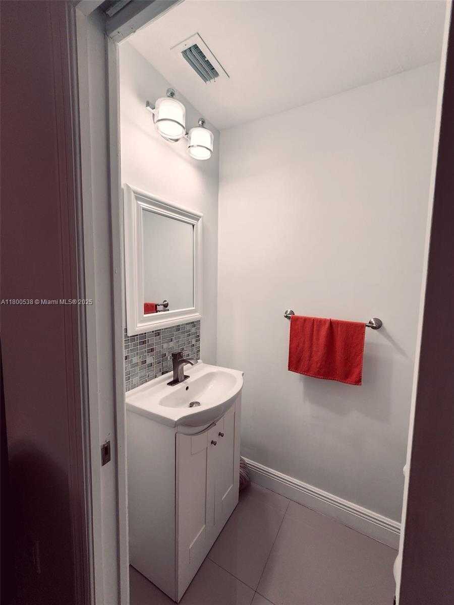 Small Image of 12430 SOUTH WEST 50TH ST #147, Miramar Number 7