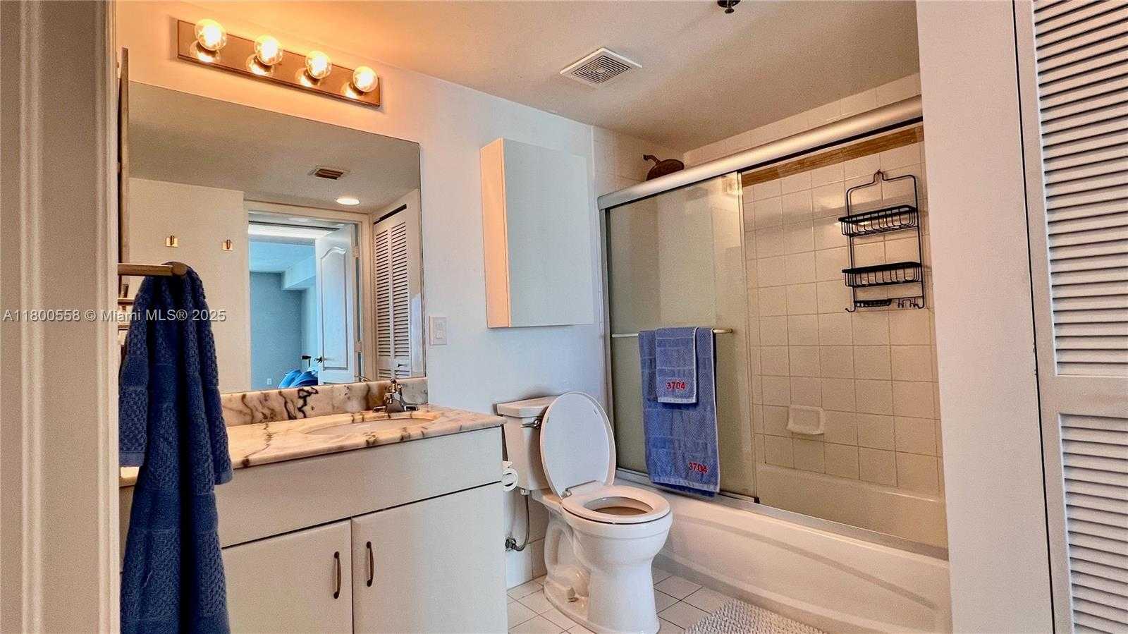 Small Image of 1200 #3704, Miami Number 13