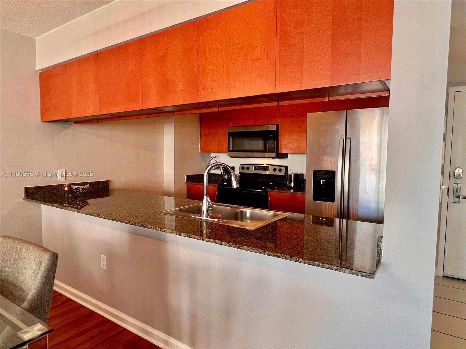 Small Image of 1200 #3704, Miami Number 9