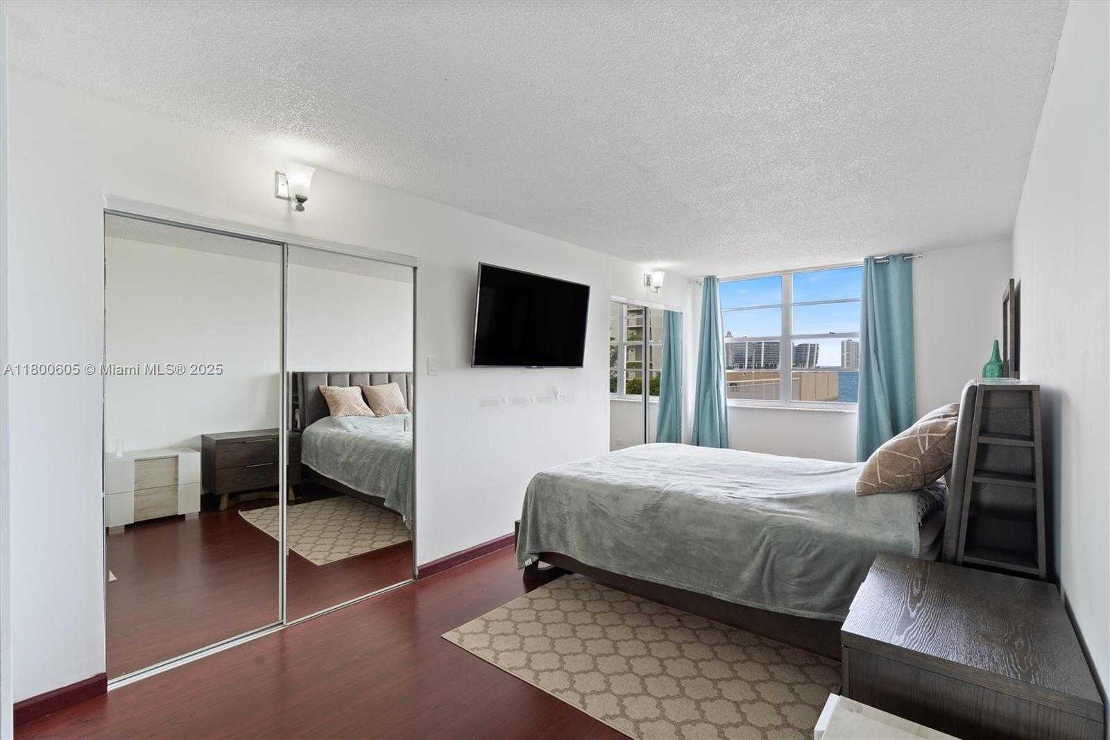 Small Image of 251 174TH ST #218, Sunny Isles Beach Number 17