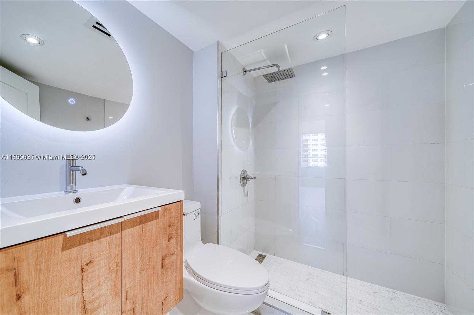 Small Image of 1500 BAY RD #648S, Miami Beach Number 13
