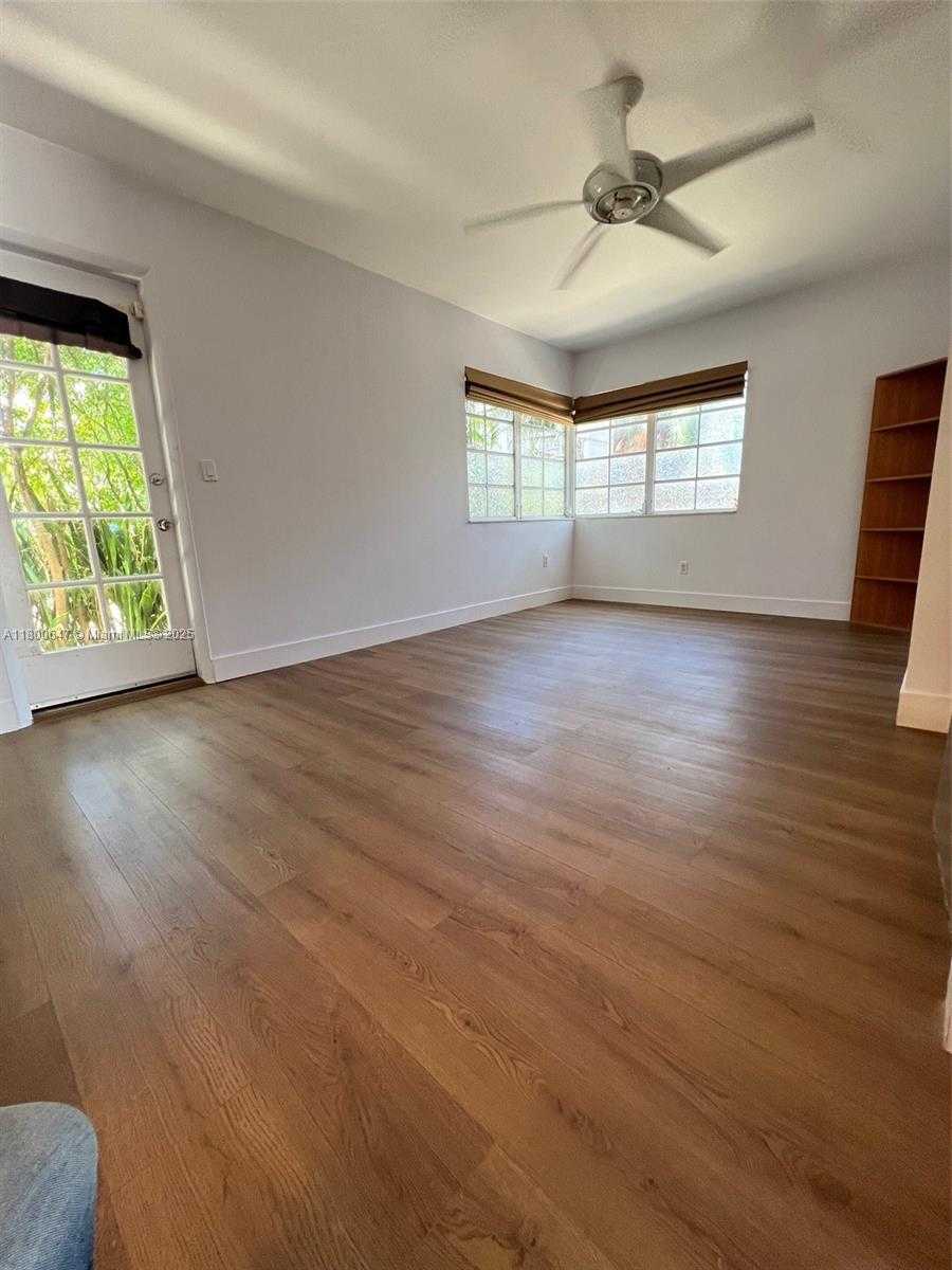Small Image of 1605 LENOX AVE #1605-9, Miami Beach Number 9