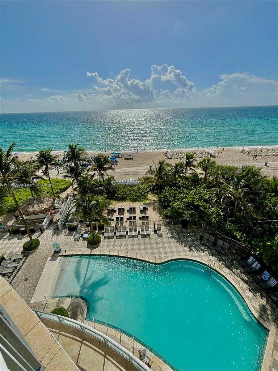 Small Image of 17375 COLLINS AVE #1704, Sunny Isles Beach Number 2