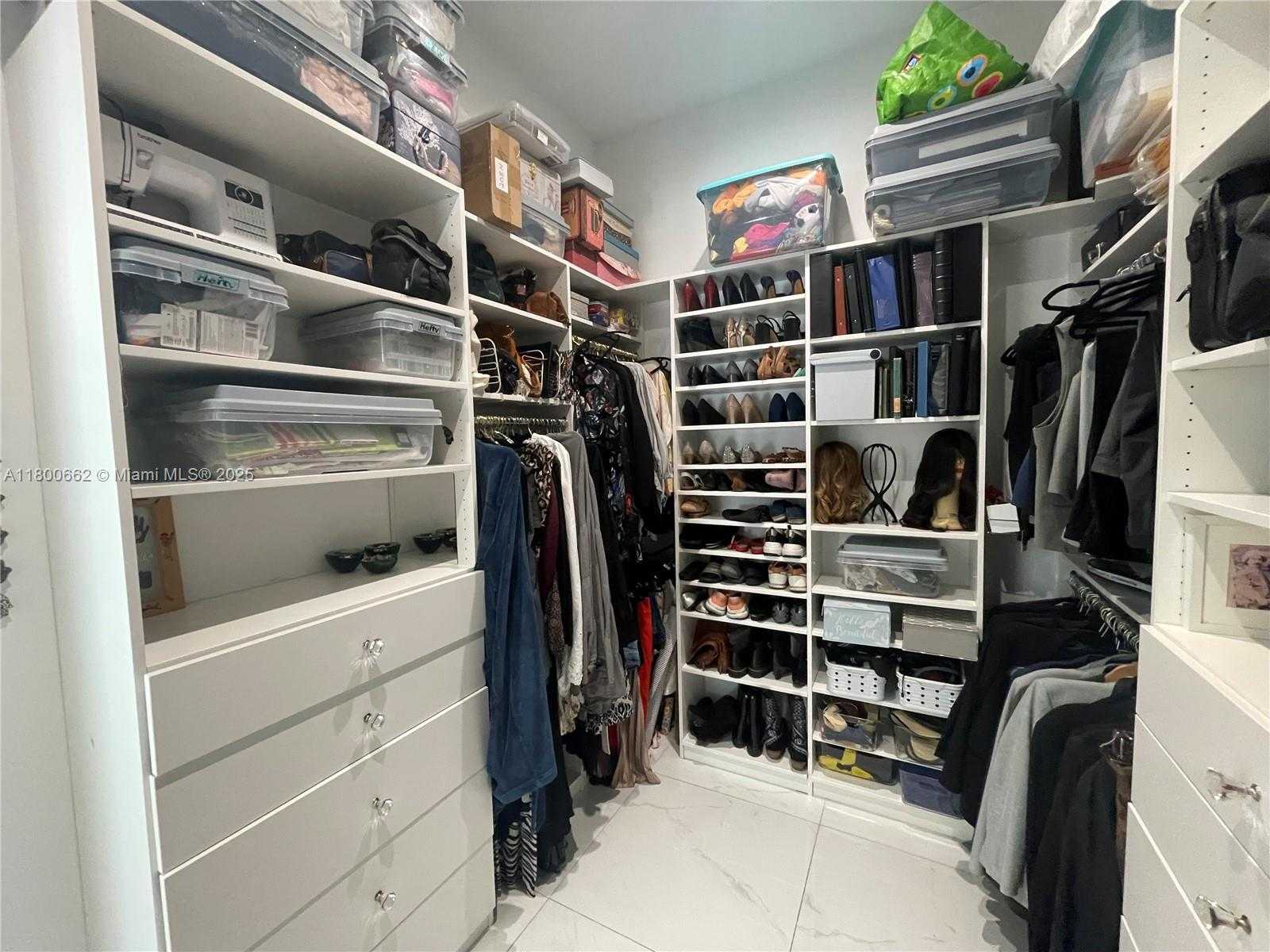 Small Image of 2751 #208N, Hollywood Number 38