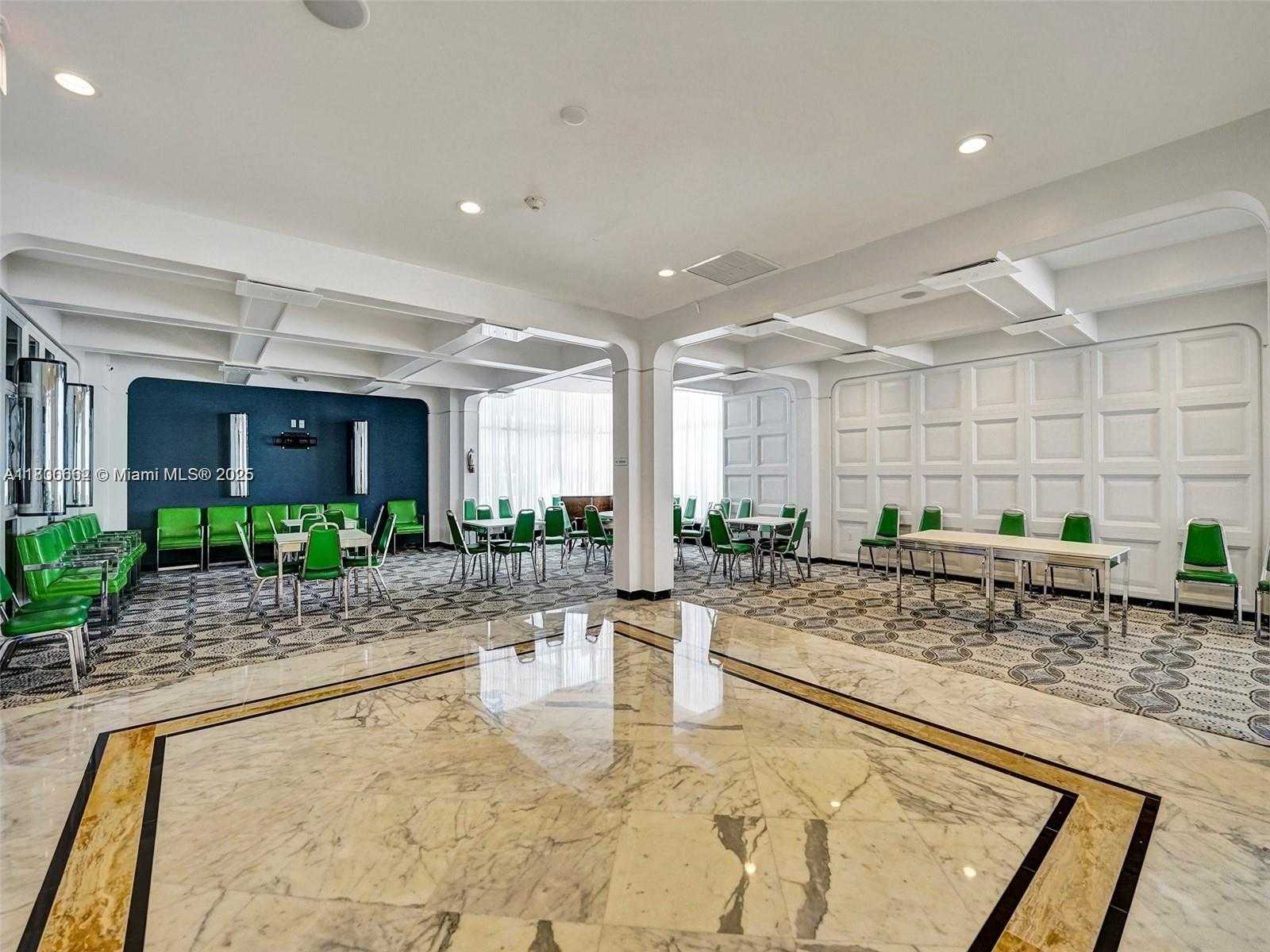 Small Image of 2751 #208N, Hollywood Number 42